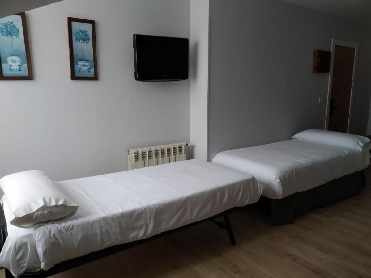 Hotel Puerto De Llanes Buitenkant foto