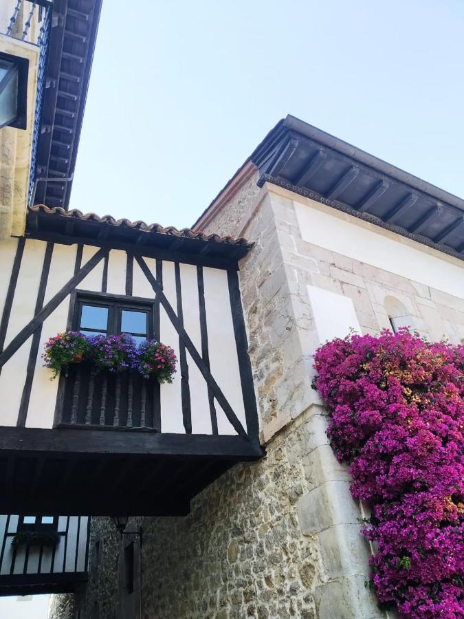 Hotel Puerto De Llanes Buitenkant foto