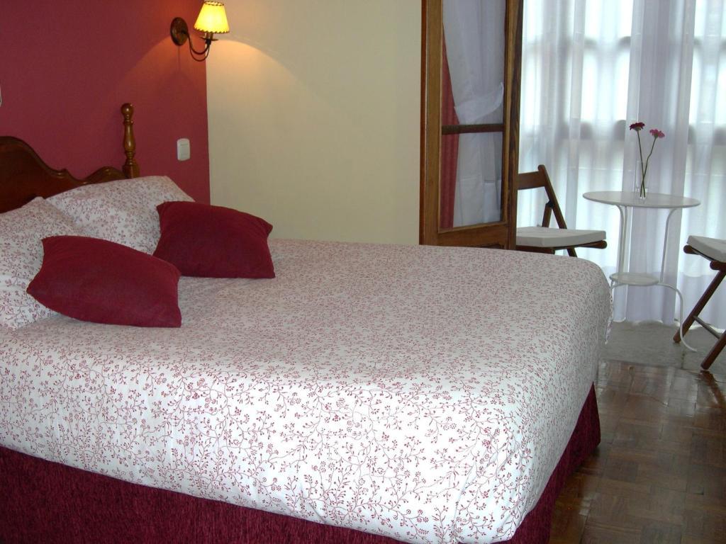 Hotel Puerto De Llanes Kamer foto